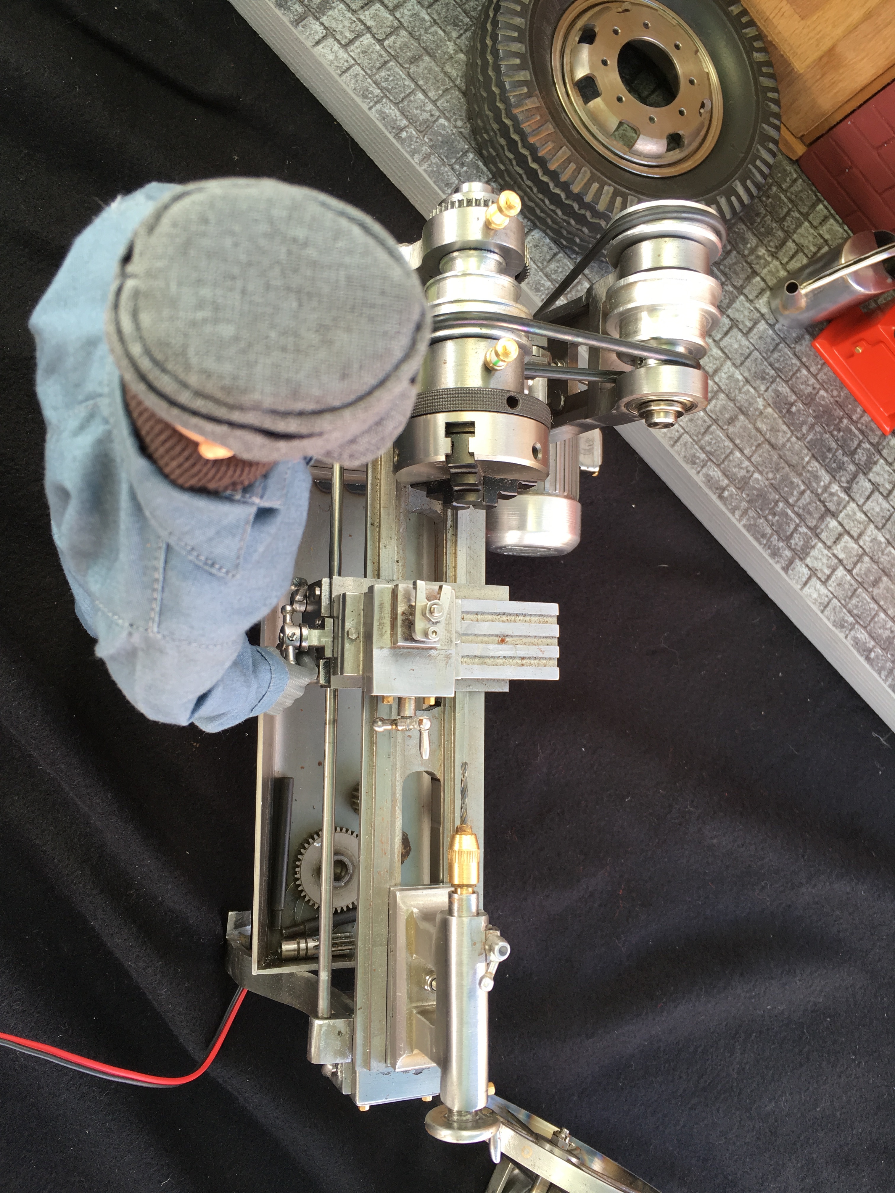  Product image 4 of the product “Lathe in Metal with Motor ”