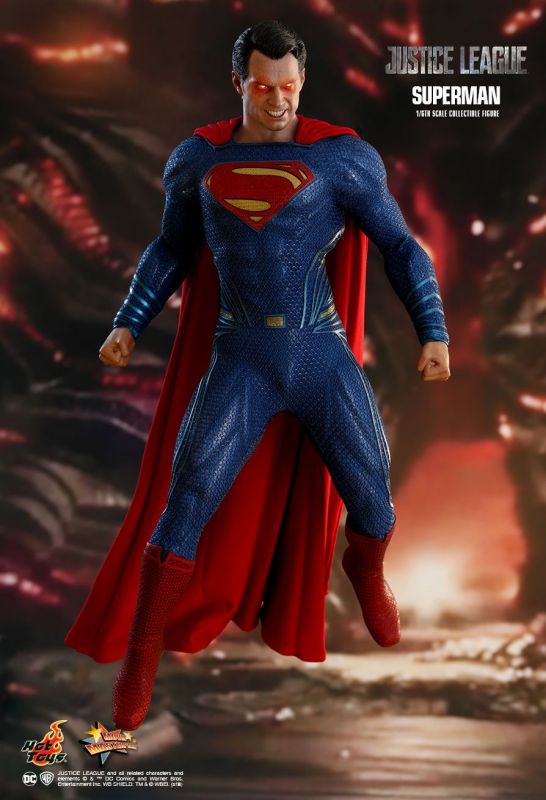  Artikelbild 4 des Artikels “1:6th scale Superman Collectible Figure “