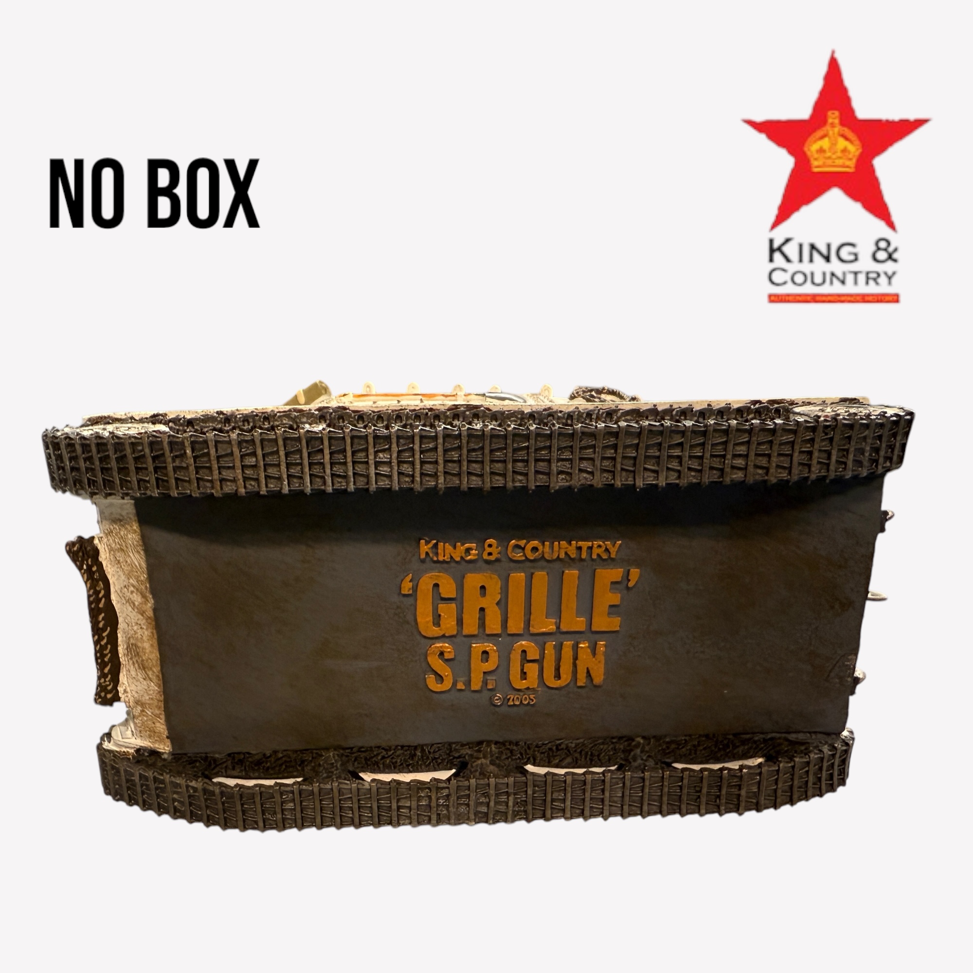  Product image 4 of the product “WWII: Battle of the Bulge -King & Country Winter Tank 
