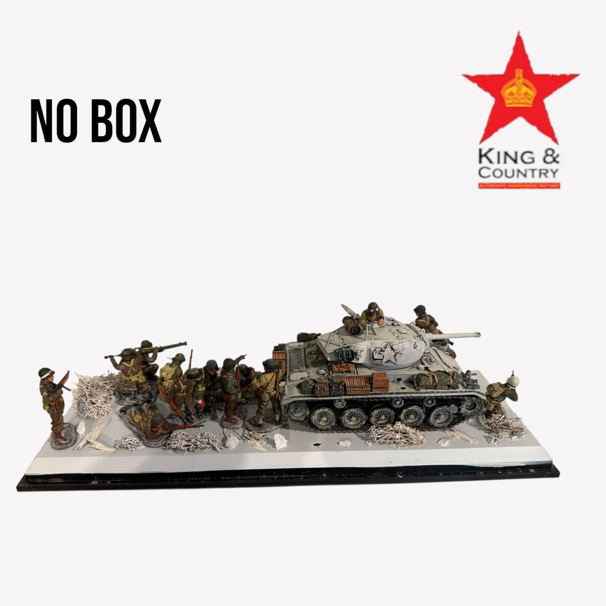  Product image 4 of the product “1/30. Battle of the Bulge Diorama Display ”