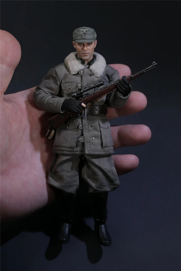  Product image 4 of the product “1:12 action figure – Major Kater ”