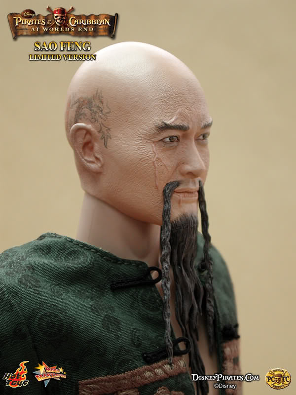  Artikelbild 4 des Artikels “HOT TOYS Captain Sao Feng  POTC Limited Edition “
