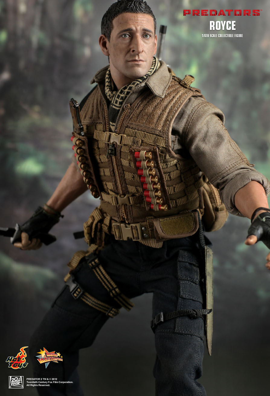  Artikelbild 4 des Artikels “1:6th scale Royce Collectible Figure “