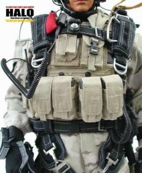  Artikelbild 4 des Artikels “Hot Toys, Seal Team 2 HALO “