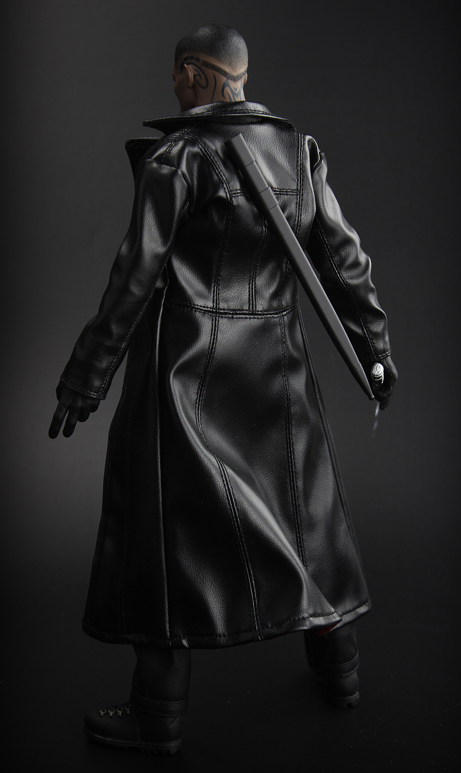  Artikelbild 5 des Artikels “Blade II Actionfigur 1:6 Basic Edition “