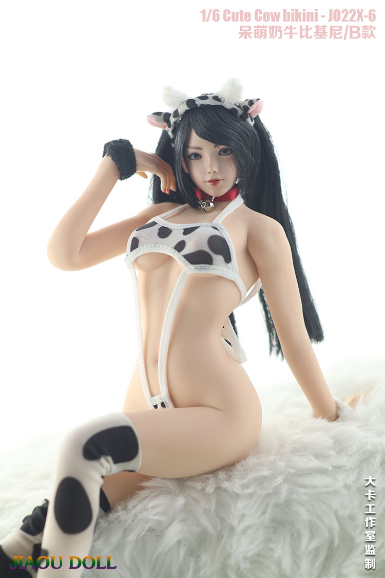  Product image 5 of the product “1:6 Female Cow Bikini  B ”