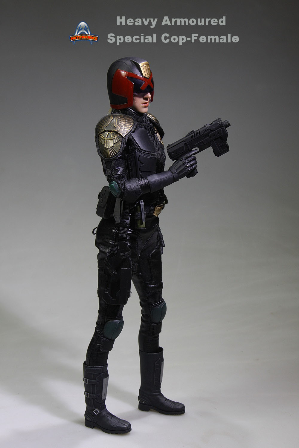  Artikelbild 5 des Artikels “ANDERSON FEMALE COP 1:6th scale action figure “