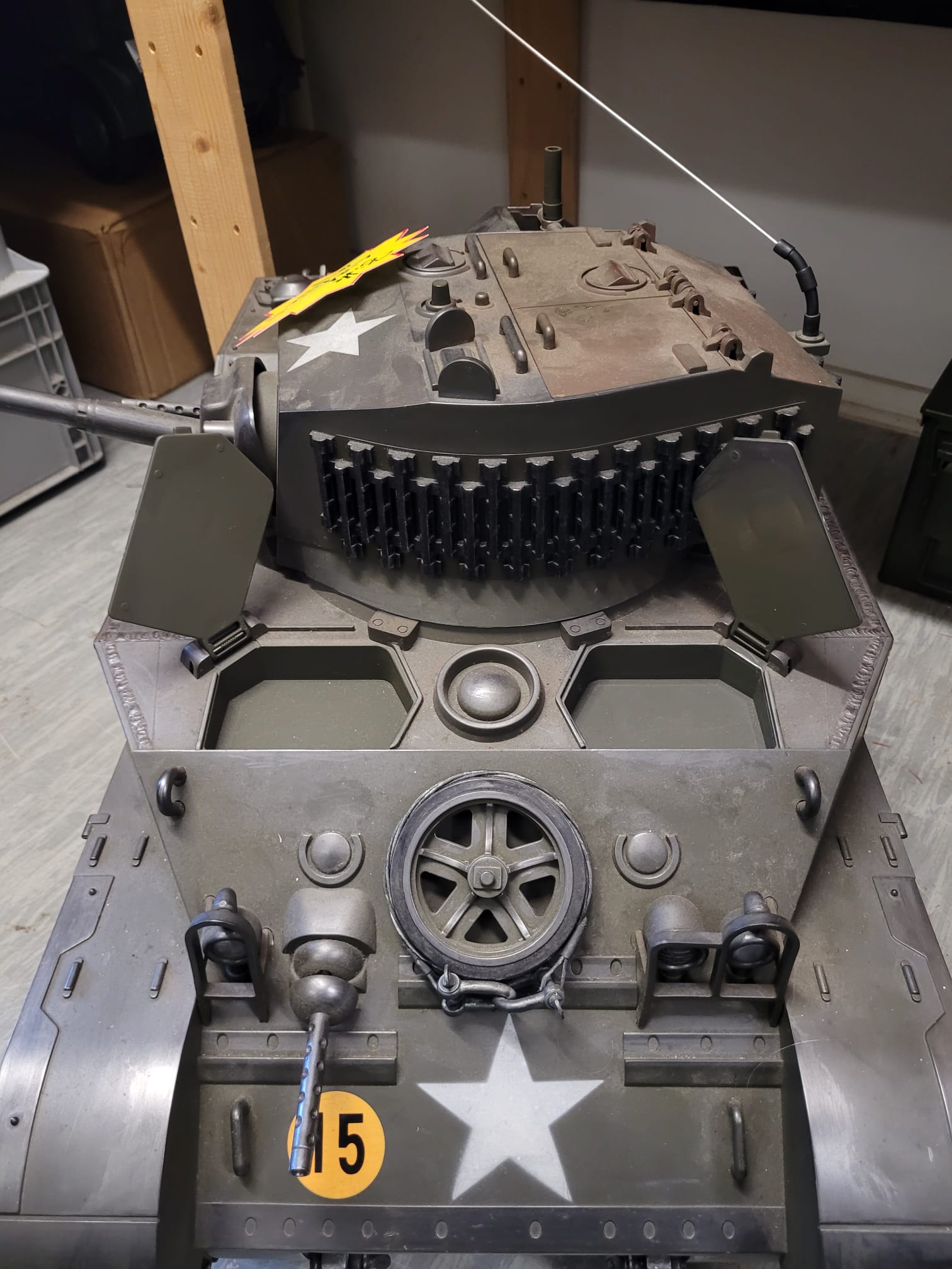  Artikelbild 5 des Artikels “1/6 M5 Stuart RC Model mit FB (Used ohne OVP) “