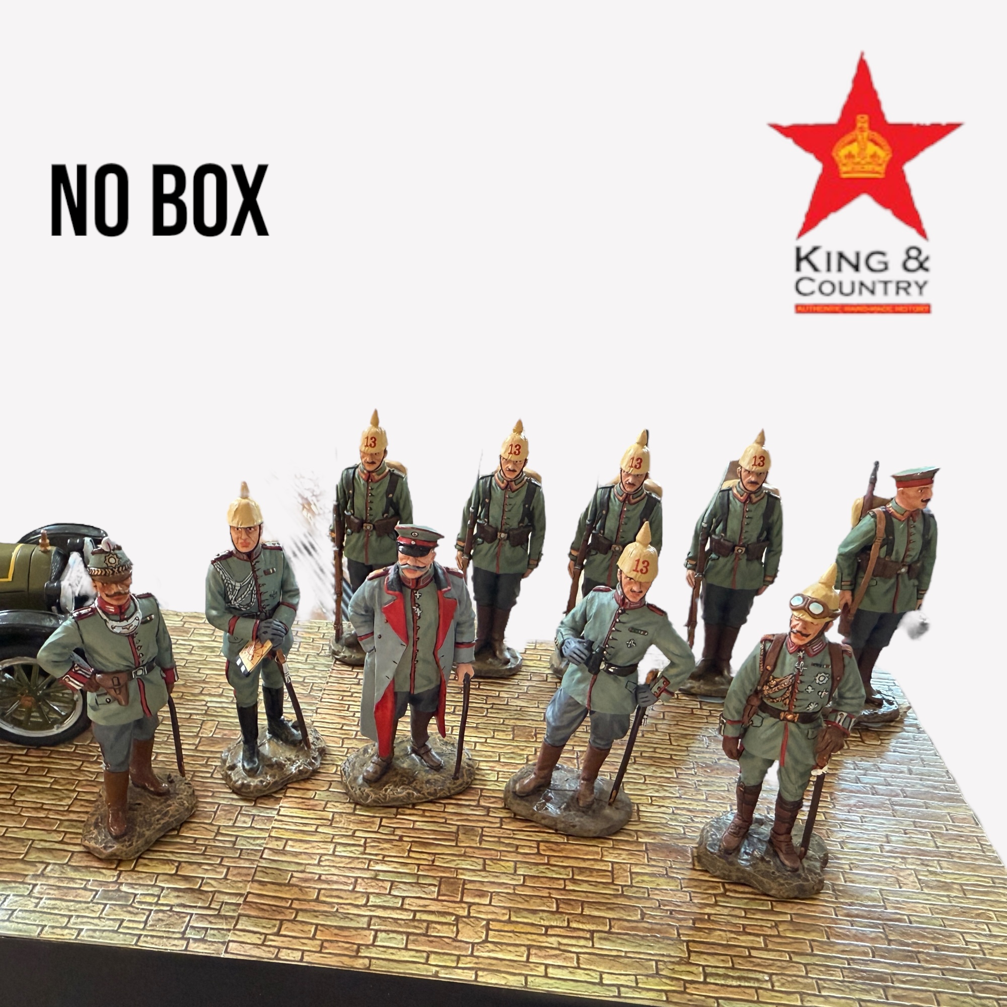  Artikelbild 5 des Artikels “1/30 WWI Kaiser's Staff Car Display Set “