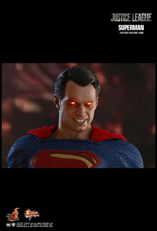  Artikelbild 5 des Artikels “1:6th scale Superman Collectible Figure “