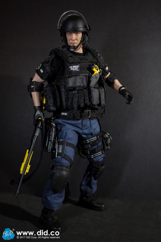  Artikelbild 5 des Artikels “LAPD SWAT - Officer Takeshi Yamada - in 1/6 scale “