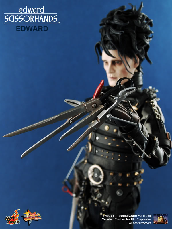  Artikelbild 5 des Artikels “HOT TOYS EDWARD SCISSORHANDS “