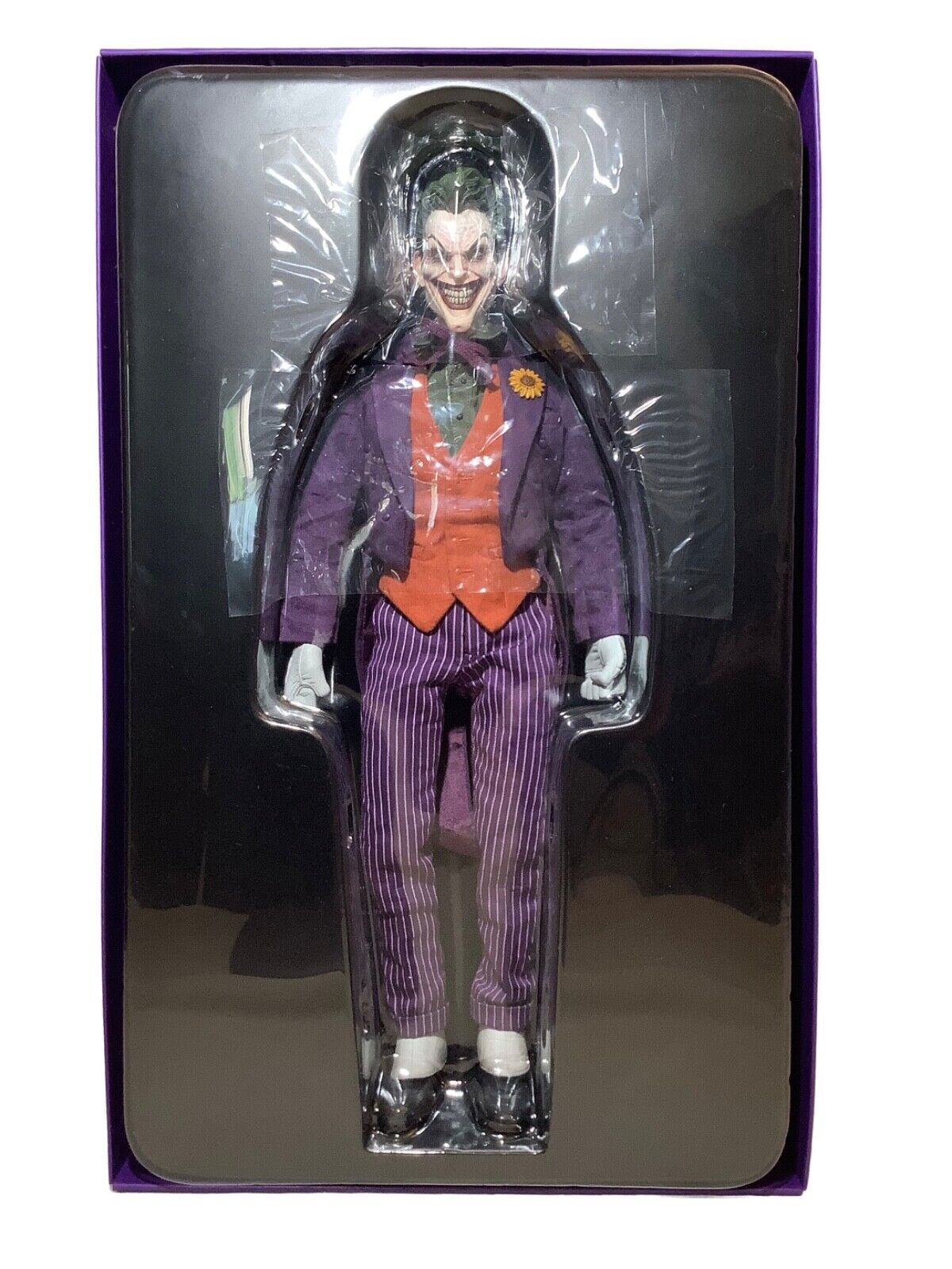  Artikelbild 5 des Artikels “The Joker Action Figure 1/6 Sideshow, DC Comics, 30 cm “