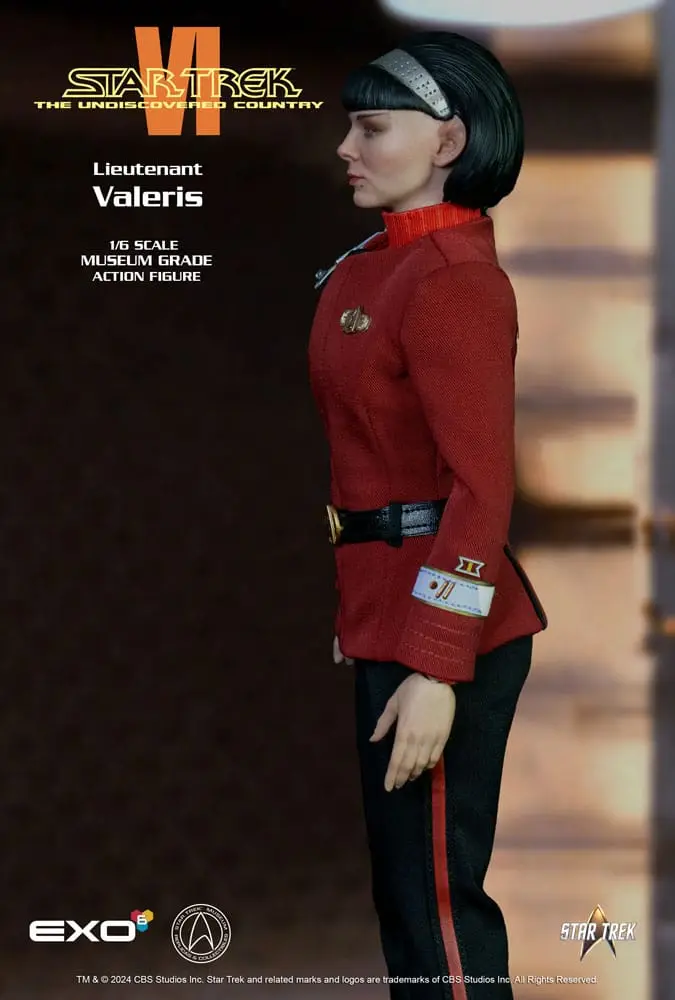  Product image 5 of the product “Star Trek: TUC Lieutenant Valeris 1:6 Scale Figure ”