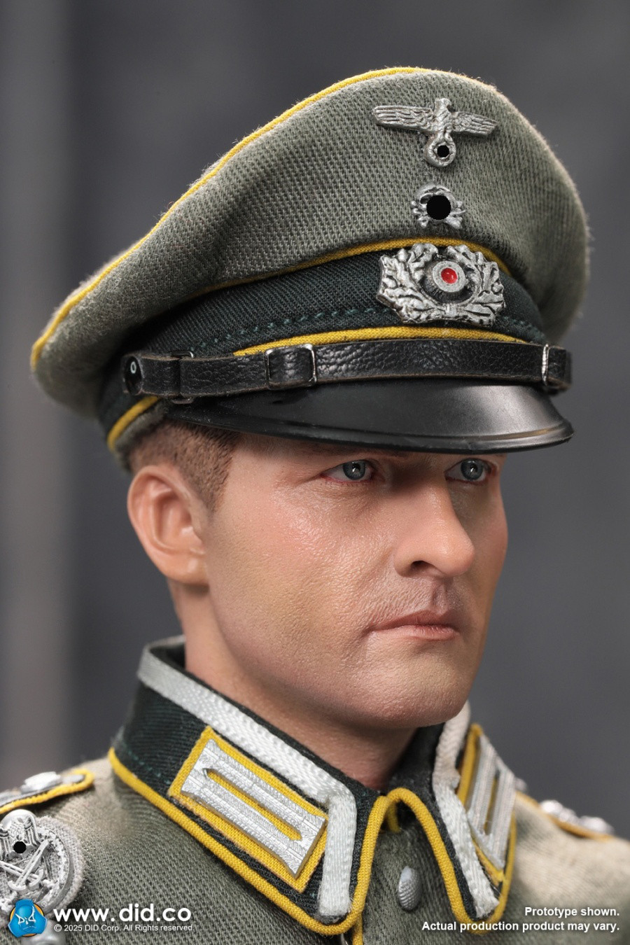  Product image 6 of the product “Anselm - WW II German - Cavalry Standard-Bearer - in 1:6 ”