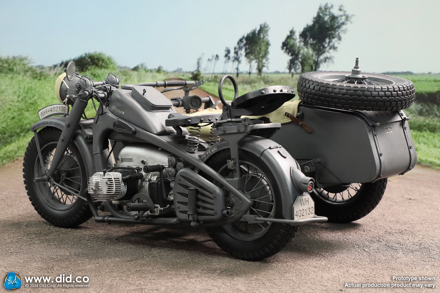  Product image 6 of the product “German Zündapp KS 750 Motorcycle with sidecar (Gray) - in 1/6 scale ”