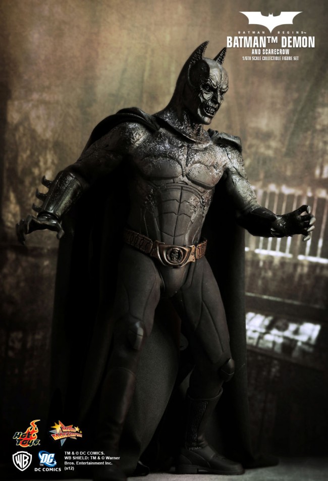  Product image 6 of the product “1/6th scale Batman Demon & Scarecrow Collectible Figures Set (Hot Toys 10th Anniversary Exclusive) ”