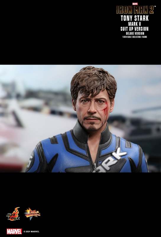  Product image 6 of the product “1/6th scale Tony Stark (Mark V Suit up Version) Collectible Figure (Deluxe Version) ”