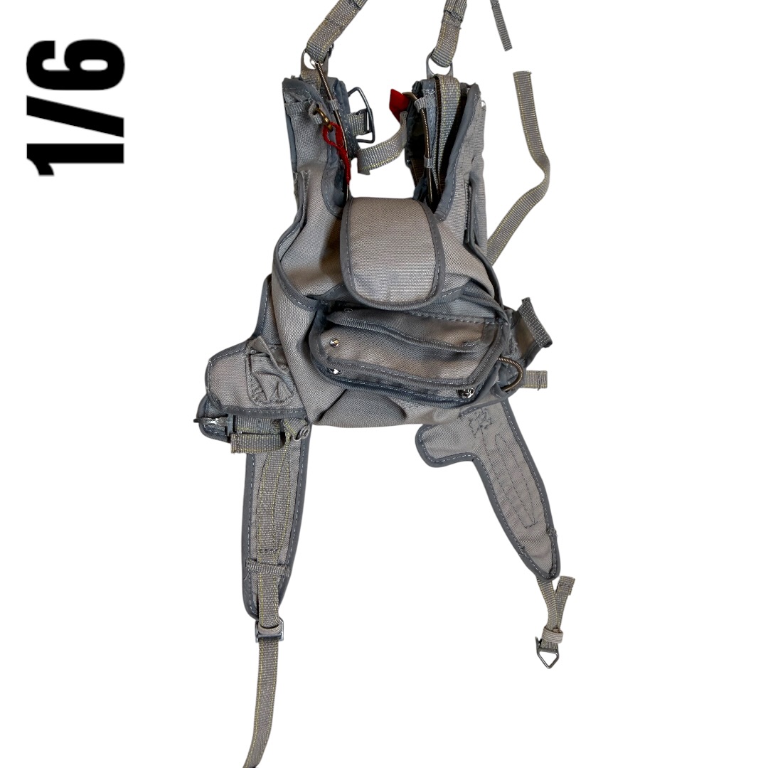  Artikelbild 6 des Artikels “Halo Fallschirm grau mit Schirm 1:6 “