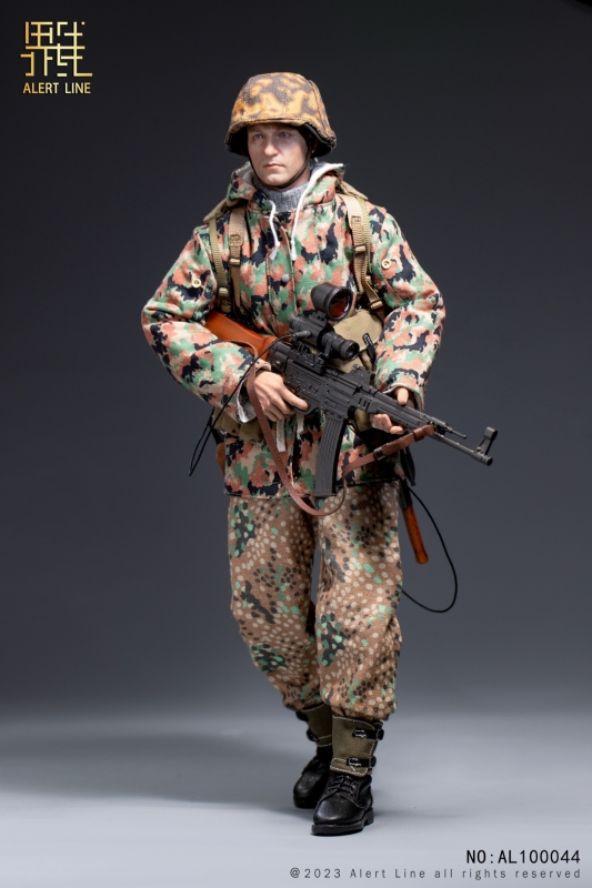  Product image 6 of the product “WWII German Waffen-SS Soldier 1/6 ”