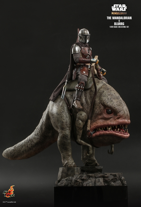  Artikelbild 6 des Artikels “Star Wars: The Mandalorian - Mandalorian & Blurrg - 1/6th scale “