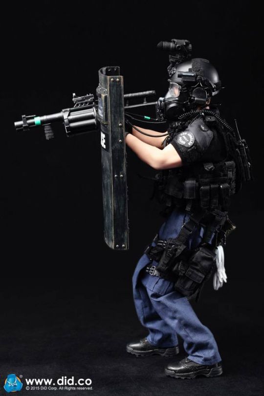  Artikelbild 7 des Artikels “L.A.P.D. - SWAT - Point Man - 