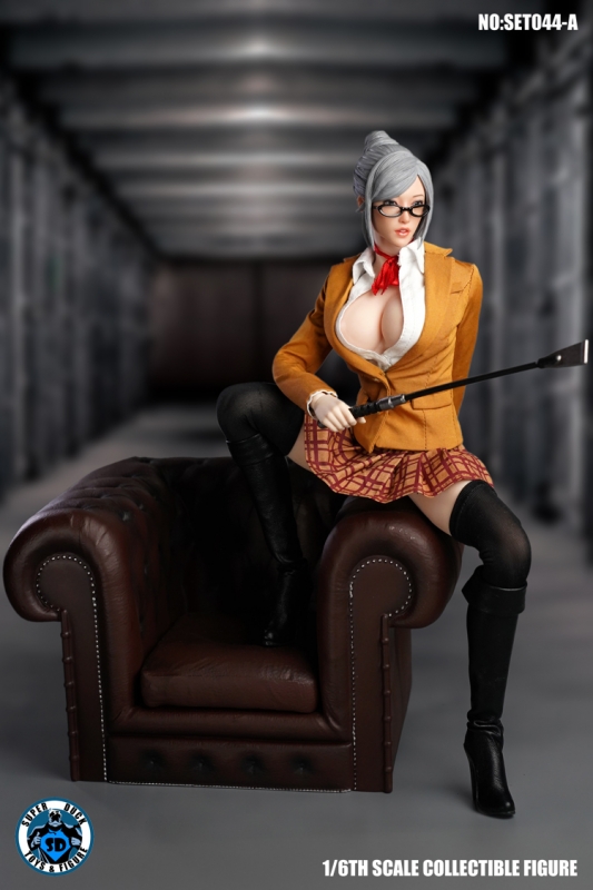  Artikelbild 7 des Artikels “Female Sexy Teacher Set (Orange) “
