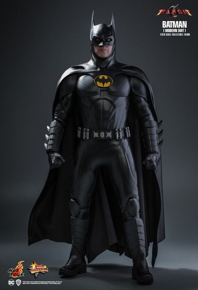  Artikelbild 7 des Artikels “The Flash Collectible Action Figure 1/6 Batman (Modern Suit) “