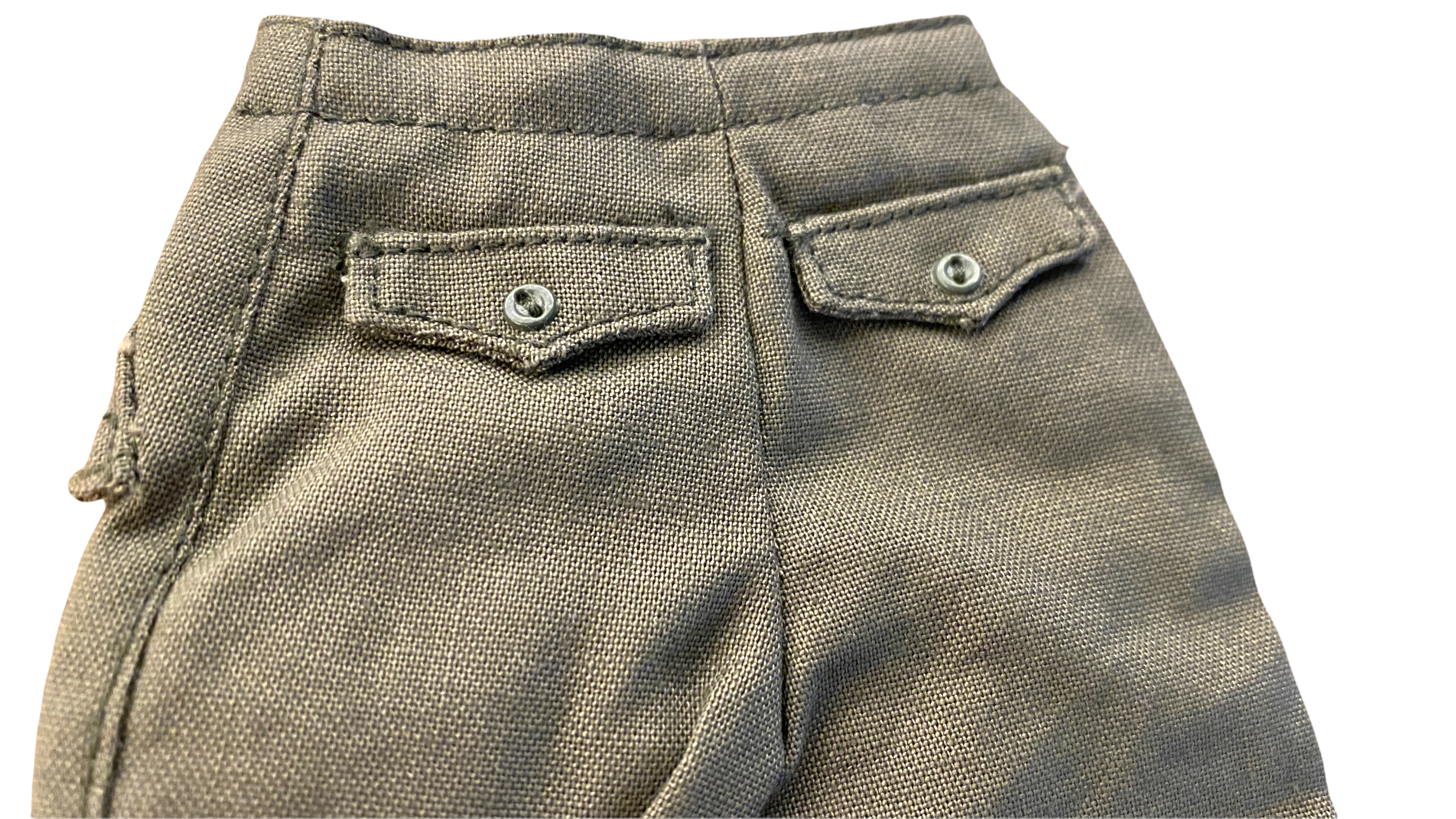  Artikelbild 7 des Artikels “Sturmgeschütz Uniform Luftwaffe  1/6 “