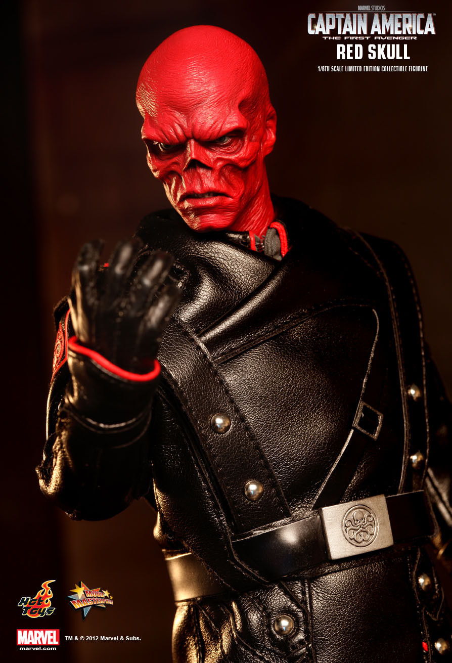  Artikelbild 7 des Artikels “Red Skull Limited Edition Collectible Figure “