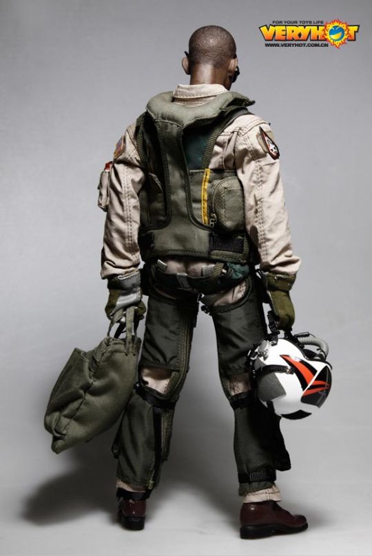  Artikelbild 7 des Artikels “VFA-154 Black Knights 1/6 Set “