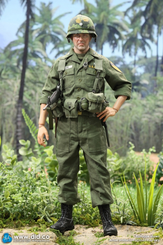 Dragon-Models.de | Moore la Drang Valley 65 - Lietenant-Colonel