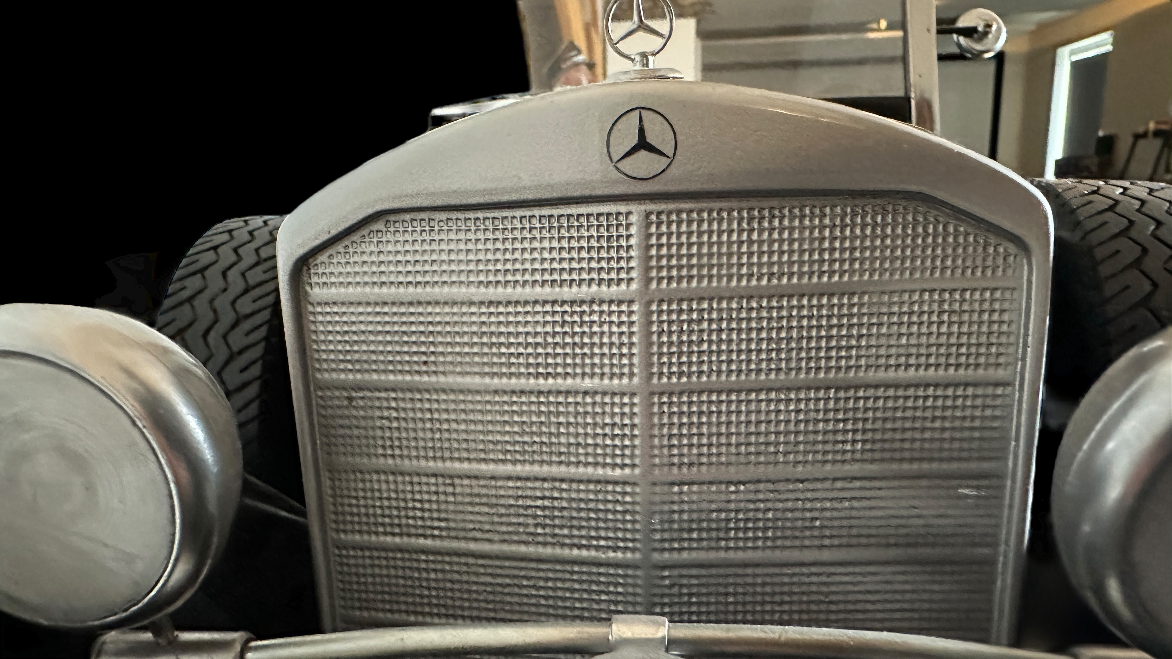  Artikelbild 8 des Artikels “Mercedes Benz G4 german staff car. Handgefertigtes Einzelstück in 1:6 “