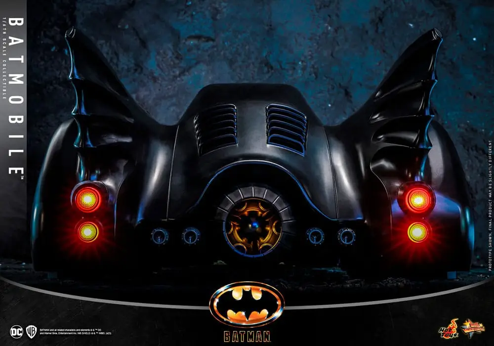  Artikelbild 8 des Artikels “Hot Toys, BATMOBIL 1:6 Ausstellungsstück No Box “